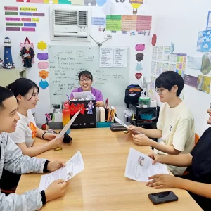 學生們選擇在菲律賓語言學校的CG斯巴達校區(宿霧)，進行優質英語訓練，邊學邊玩高效率