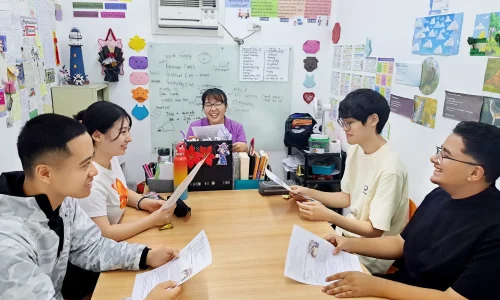 學生們選擇在菲律賓語言學校的CG斯巴達校區(宿霧)，進行優質英語訓練，邊學邊玩高效率